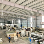 Bán xưởng đất 1ha, có skc,diện tíchxd 6000m2, 63 tỷ, tân uyên, bình dương. đang cho thuê 450 triệu/tháng