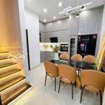 Nhà mới, phùng hưng, hà đông 50m, 5tầng ô tô vào nhà, lô góc thoáng sáng hơn 8 tỷ.