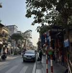 Bán nhà phố ngõ gạch dt 102m2 giá 56 tỷ. nhà tt phố cổ quận hoàn kiếm, kd khách sạn, homestay