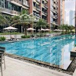 Cần cho thuê căn hộ cao cấp sky center, diện tích: 80m2, 2 phòng ngủ ntcc, giá: 15 triệu.