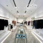 Cho thuê nhà mặt phố huế diện tích 200m2x4 tầng mt 5m riêng biệt full nội thất giá thuê 120tr