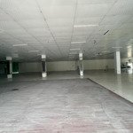 Cho thuê mặt bằng gần ngô văn sở 1000m2 (ngang 20m)