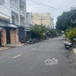 Mt đường nội bộ - vườn lài. dt: 4.4mx25.7m, nhà cấp 4 cũ - chính chủ - 12 tỷ còn tl