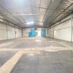 Cho thuê mặt bằng 500m2 kho xưởng ngang 10m. mặt tiền đường nguyễn ái quốc. ph hóa an