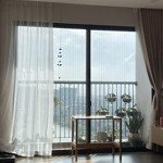 Bán sky oasis 97m2. view hồ đông nam. full nội thất. giá bán 5,7 tỷ. liên hệ 0969695710