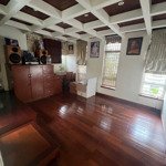 Cần cho thuê villa hxh 69/7a đ. nguyễn gia trí p. 25 q. bình thạnh