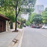Biệt thự đơn lập 306m2, phố thành thái cầu giấy hà nội