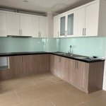 Cần bán gấp căn 4 ngủ chung cư udic west lake đối diện lotte tây hồ giá tốt.0979343959