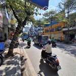 Cho thuê 834m2 mặt bằng tại phố khâm thiên, lý tưởng cho bi - a, game và khu vui chơi