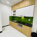 Cho thuê nhà nguyên căn 5 tầg tại lai xá, nhổn, quốc lộ 32. 3pn khép kín cách ôtô 50m gần chợ trườg