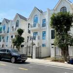 Bán shop house phân khu hừng đông 106mx5t mt 8m xe khe 200tr/1m vinhomes wonder city đan phượng