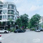 Bán liền kề 6 tầng khu mon city số 2 phố hàm nghi, nam từ liêm.