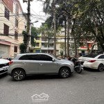 Khu phân lô - oto tránh đỗ - phố hoàng ngọc phách - 61mx4txmt4.8m, giá 19.99 tỷ