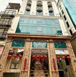 Chính chủ gửi bán nhà mặt phố thái hà:100m2,7 tầng lô góc,mt:10m.giá:93tỷ.lh:0888999766