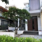 Hvl nc- cho thuê biệt thự lucasta 300m2 mới đẹp giá 25tr