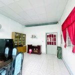 Bán nhà trung tâm linh chiểu ngay đh ngân hàng 75m2 ngang 5m giá 5 tỷ 800