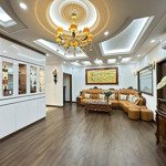 Bán căn hộ chung cư nguyễn chí thanh 110m2 3 ngủ 2wc full đồ nội thất giá 7.x tỷ