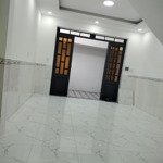 Nhà shc thạnh lộc 04 nga tư ga