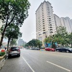Chính chủ bán căn hộ chung cư n07 mặt đường thành thái , sát công viên cầu giấy 88,6m2