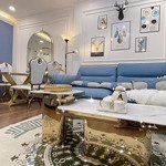 Chủ bán gấp chcc xi grand court quận 10, dt 90m2, 3pn, 2wc, giá 5.9 tỷ, lh: 0902 818 001 có sổ