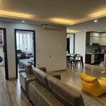 Bán căn hộ 110m2 * 3pn ở đường nguyễn chí thanh. giá hơn 6 tỷ