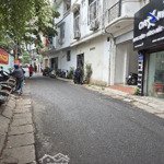 Bán nhà hoàng hoa thám, cực hiếm, oto tránh, 2 thoáng trước sau, không quy hoạch 10.5 tỷ 0336712506