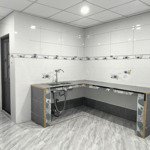 Cho thuê nhà hxh 1 trệt 1 lửng 3pn 2wc. 60m2. 8tr/ th