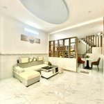 Nhà sổ riêng 1/ dương thị mười hẻm 4m - ngang 4mx10 đúc 2 tầng tặng nội thất