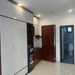 Còn duy nhất 2 phòng toà mới tinh hoàng cầu- đống đa- khu đáng sống sạch sẽ nhất hà nội.
