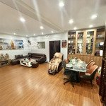 Bán căn hộ tòa ct5 nguyễn cơ thạch, nam từ liêm, căn góc 100m, 6.72 tỷ. đẹp long lanh. 0357784318.