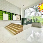 Chuẩn giá - văn phòng quận 10 - 210m2 giá 65tr + full trệt toà nhà + decor sẵn + time làm linh hoạt