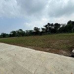 Hàng f0, đất nghỉ dưỡng ba trại,ba vì,hn, gần các khu du lịch k9, suối hai,cách đường nhựa chỉ 100