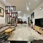 Hẻm 5m 1 sẹc nhà lê đại hành,q11 56m2, giá 1tỷ895tr