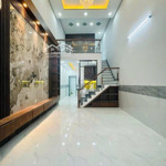 Nhà cấp 4 mới xây gần ngã ba ông xã giá 1 tỷ 650 triệu