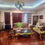 Biệt thự sân vườn dịch vọng, phân lô, ô tô tránh, vỉa hè, gara ô tô, 4 mặt thoáng, 250m*4t