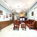 Nhà 68 m2 - hẻm xe hơi- đường sơn kỳ- tân phú - dt : 4.5 x 15 m . giá 6.1 tỷ tl.