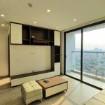 Bán căn 2 ngủ, 52m2, giá bán 3,7 tỷ view hồ, giá tốt nhất thị trường, chung cư cao cấp thanh bình