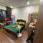 Bán căn 3pn chung cư golden park view đại sứ quán mỹ và cv cầu giấy, tầng đẹp, ban công, nhà mới