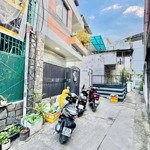 Bình thạnh nhà 3 tầng 75m2 ngang 7m giá tốt