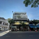 Nhà 5 tầng mt nguyễn thiện thuật. dt 145m2 ngang 15m hướng đông bắc. hiện đang có hđ thuê 70tr/th