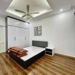 Bán nhà mặt phố nguyễn khoái, 15 tỷ, 60m2, 4pn, 4wc, giá thương lượng