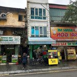 Cho thuê 3 ngủ - 3 phòng riêng biệt (3 tầng), đối diện cổng công viên thống nhất