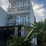 Nhà đường 8m, 154/ nguyễn văn tạo, giá: 5,6 tỷ, dt: 5x20m, 3 lầu, xã long thới, nhà bè