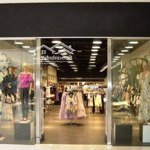 Cho thuê nhà mặt phố hai bà trưng, dt 80m2 - mt 5m - giá 80tr - vị trí đẹp - gần tràng tiền plaza