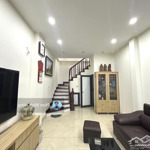 Bán nhà an dương vương, dân xây, ngõ thông, 39m2, 5 tầng, 5.85 tỷ