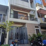Bán nhà đ. phổ quang, p9, phú nhuận. dt 67,5m2, (4,5x15m) giá: 4,8 tỷ đang cho thuê 14tr - shr