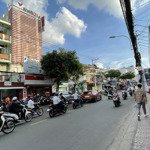 Bán gấp nhà mt lê quang định, p.11, q. bình thạnh. dt: 12 x 35m. cn: 350m2. kc: cấp 4. giá: 89 tỷ