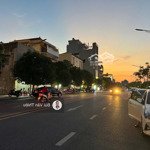 Nhà mặt đường 3 mặt thoáng cạnh aeon mall