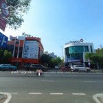Siêu vị trí bán nhà mặt tiền cô bắc - dt: 8 x 23m - ctxd: hầm 8 tầng - giá bán: 60 tỷ thương lượng