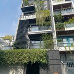 Hẻm 2 xe hơi tránh nhau đường an dương vương, p2, quận 5. 5,5 x 20m 4 lầu giá 24 tỷ